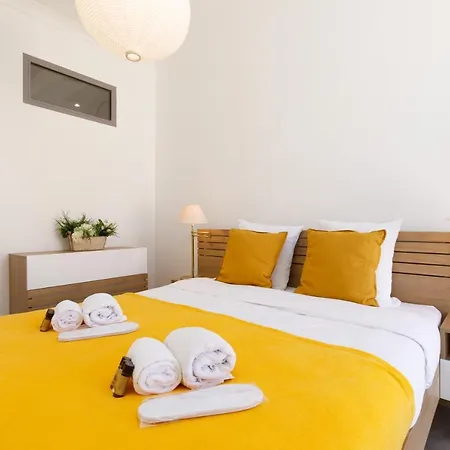 La Colline Yourhosthelper Cannes